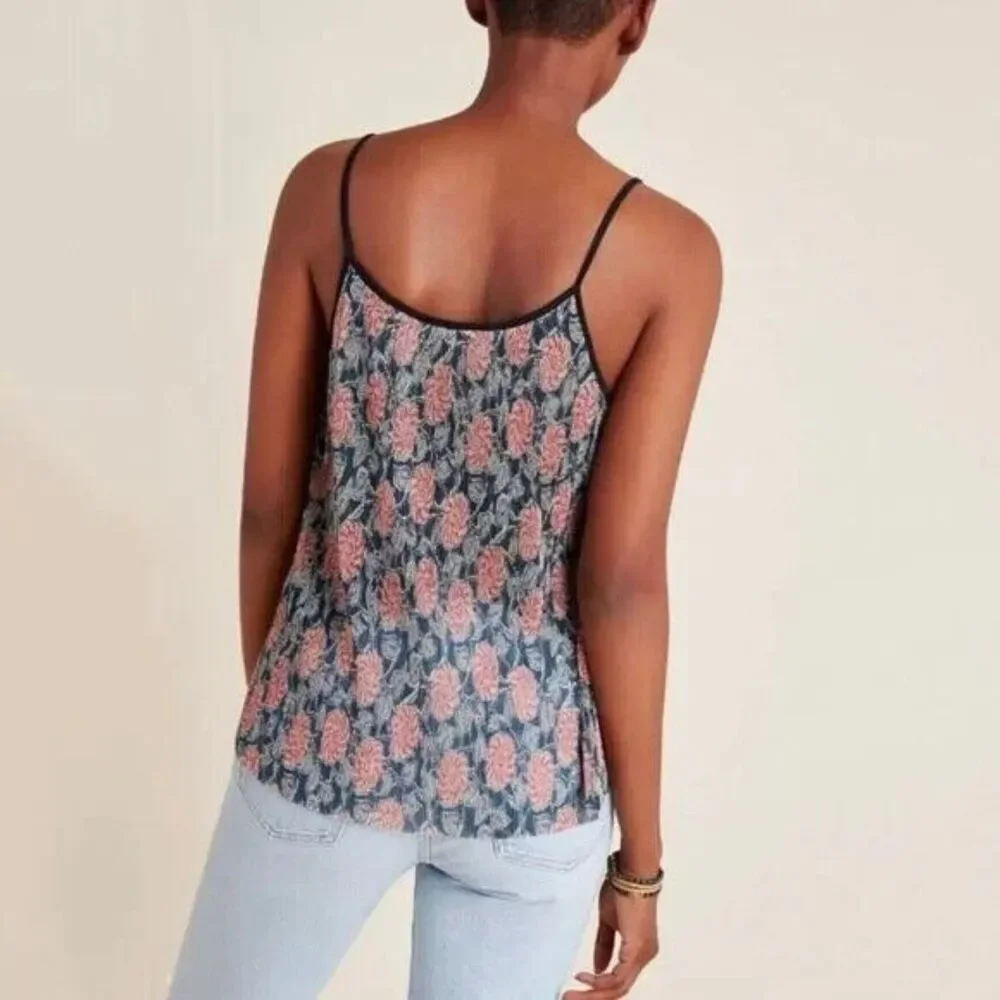 New NWT ANTHROPOLOGIE Maeve Floral Pleated Lightweight Flowy Metallic Cami Top M